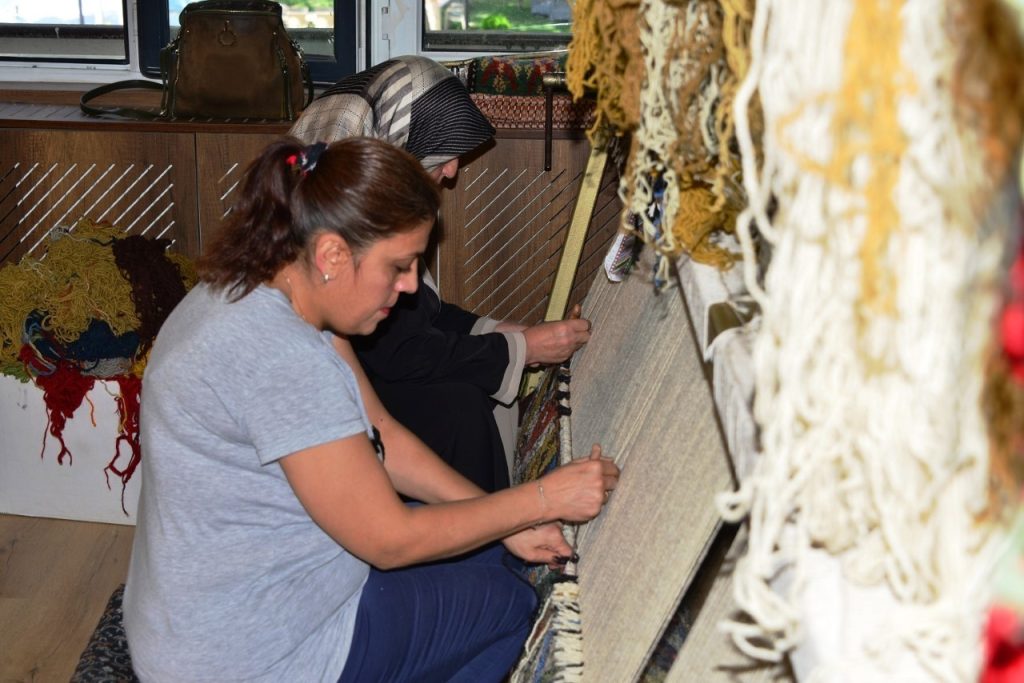 Yeşilyurt’ta geleneksel el sanatları yaşatılıyor