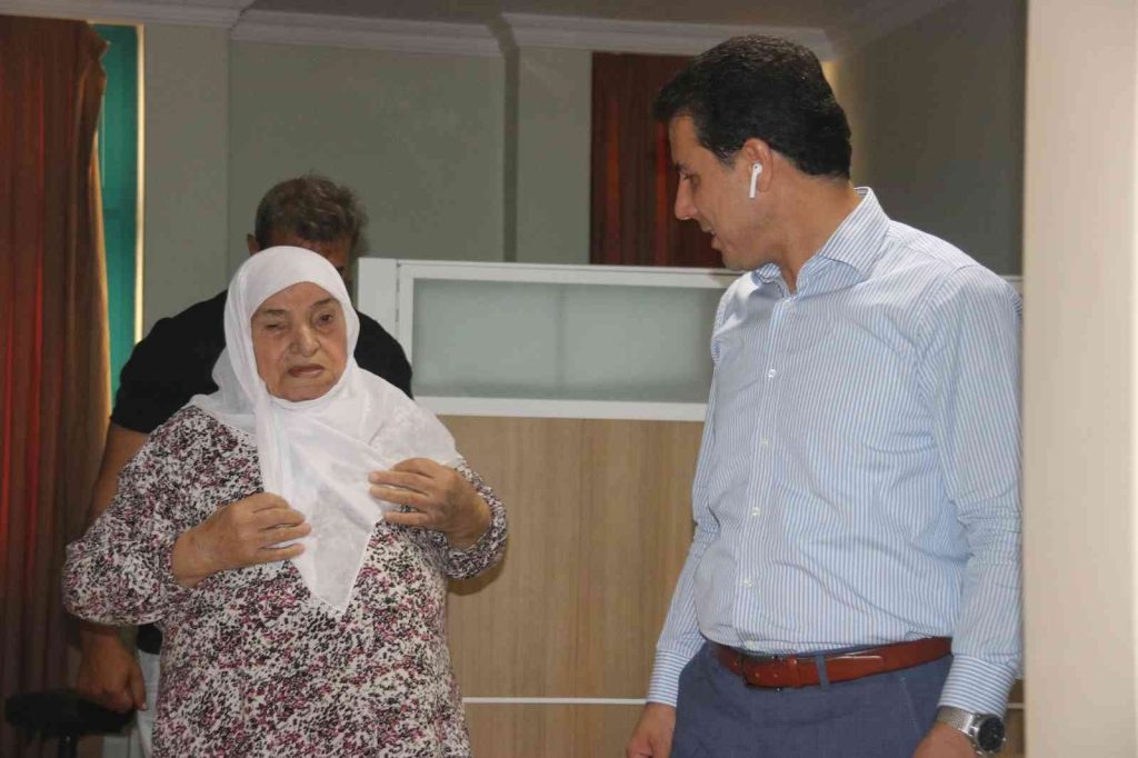 86 yaşındaki kadının 20 yıllık sağlık sorunu 50 dakikada çözüldü