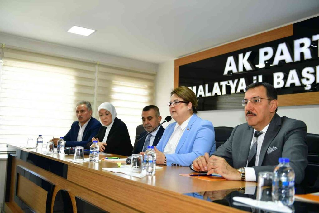 Bakan Yanık Malatya’da temaslarda bulunuyor