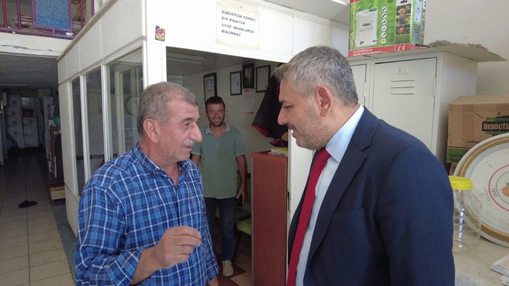Başkan Sadıkoğlu’ndan, zirai ilaç satıcılarına önem