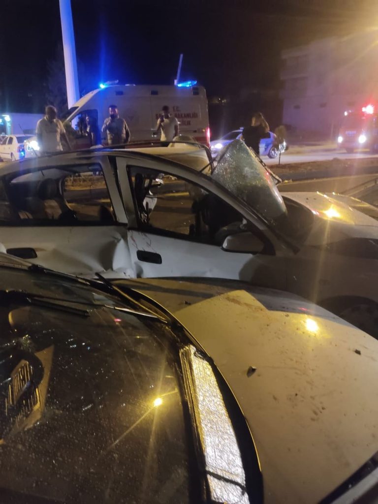 Çermik’te trafik kazası: 3 ölü, 8 yaralı