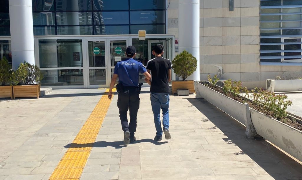 Elazığ’da hırsızlık şüphelisi yakalandı