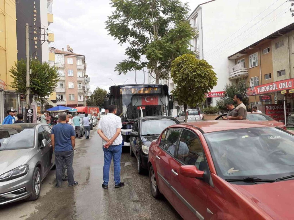 Elazığ’da zincirleme trafik kazası