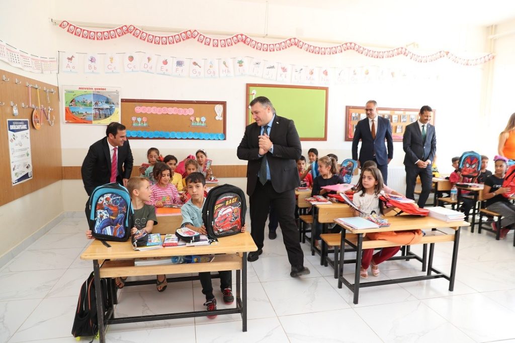 Eyyübiye Belediyesi eğitim desteklerine başladı