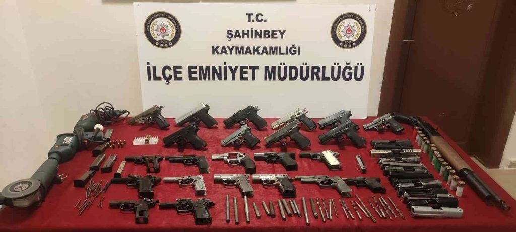 Gaziantep’te silah imalathanesine baskın