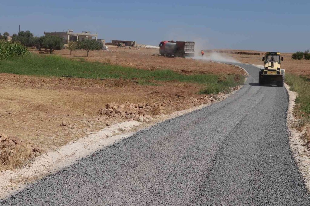 Haliliye’de asfaltlama çalışmaları sürüyor