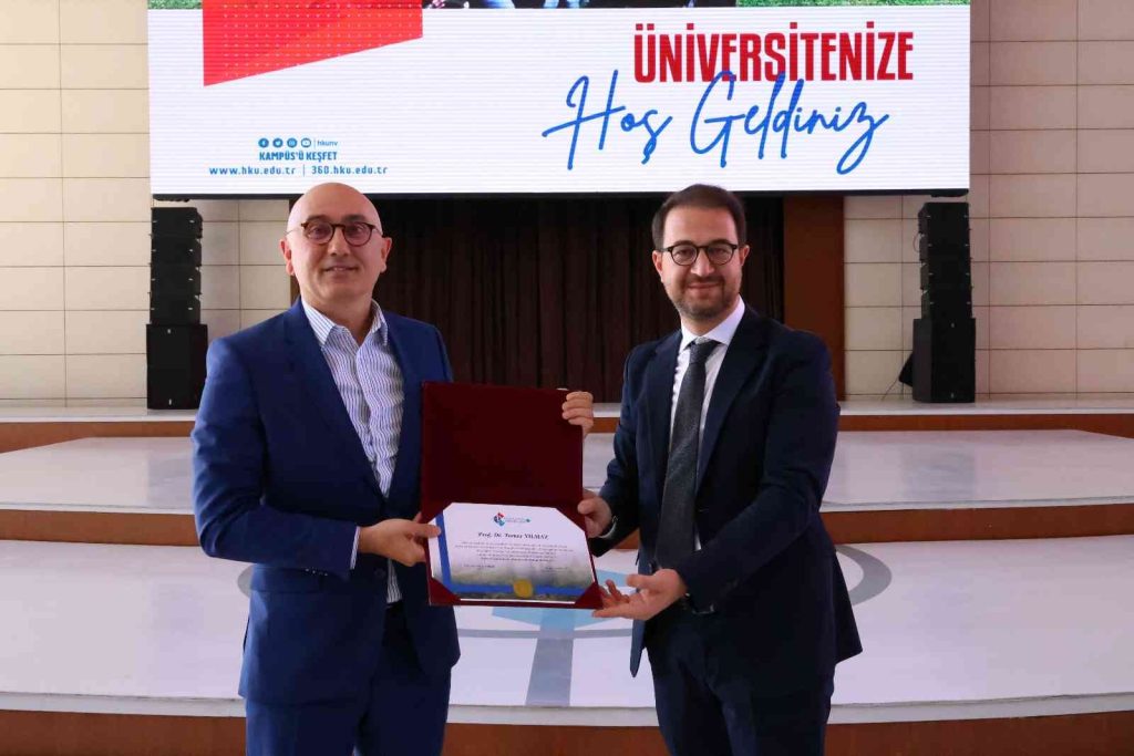 Hasan Kalyoncu Üniversitesinde bin 500’e yakın öğrenci üniversite hayatına adım attı
