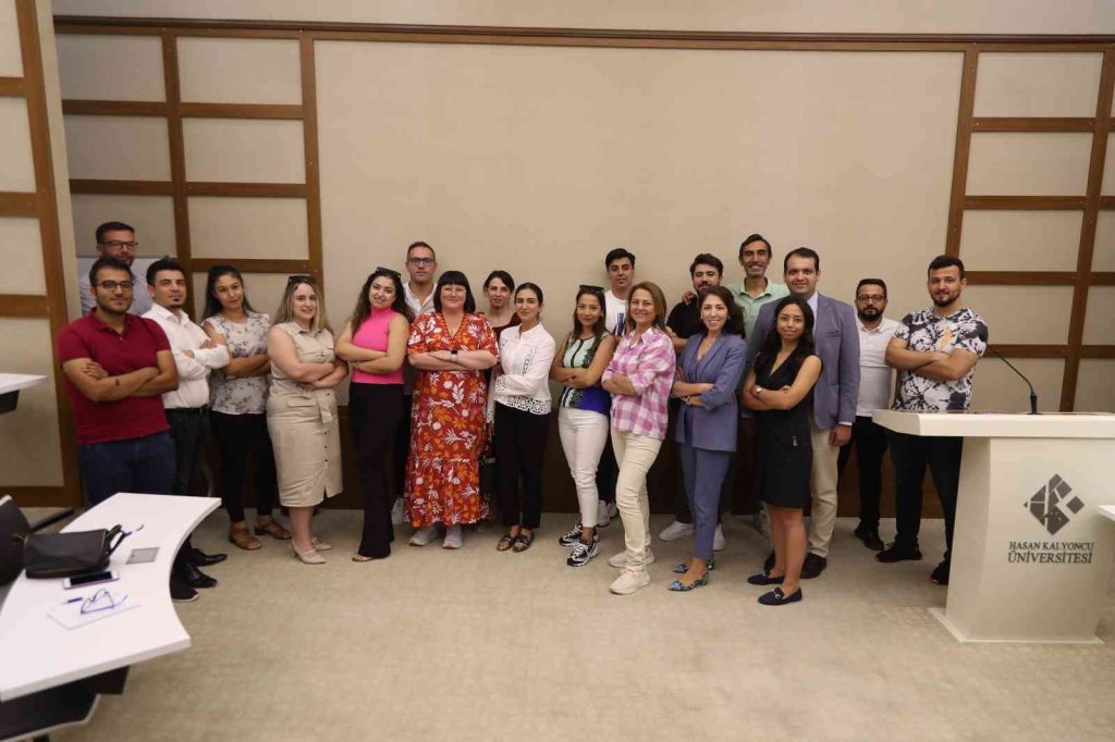 Hemşirelik eğitiminde ‘Yenilikçi Öğretme ve Öğrenme’ HKÜ’de mercek altına alındı