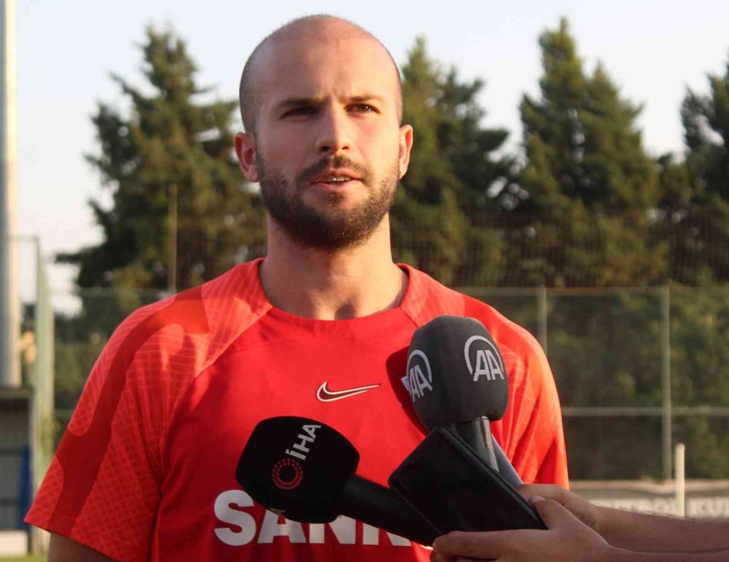 Joao Figueiredo: “Hedefim en az 20 gol atmak”