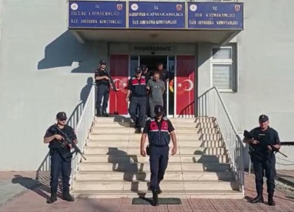 Kamu kurumlarına dadan hırsızlar JASAT tarafından yakalandı