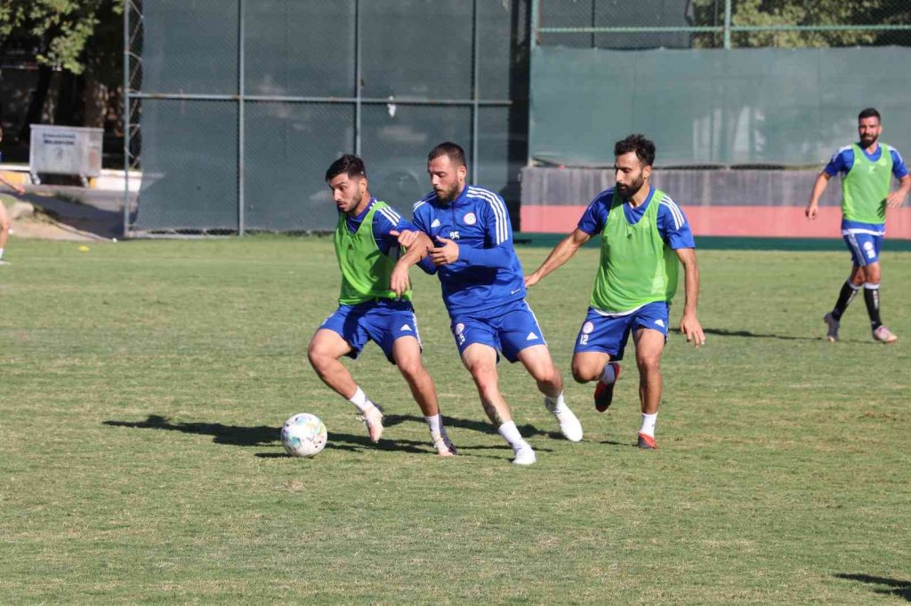 Karaköprü Belediyespor Şile’ye hazırlanıyor