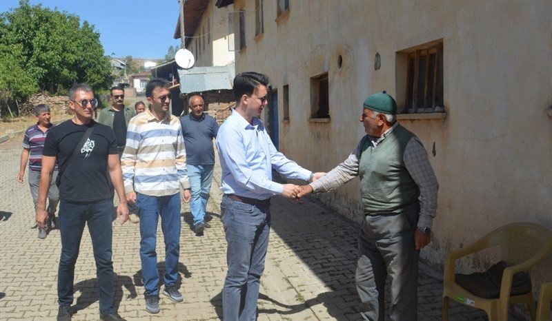 Kaymakam Gürses vatandaşlarla bir araya geldi