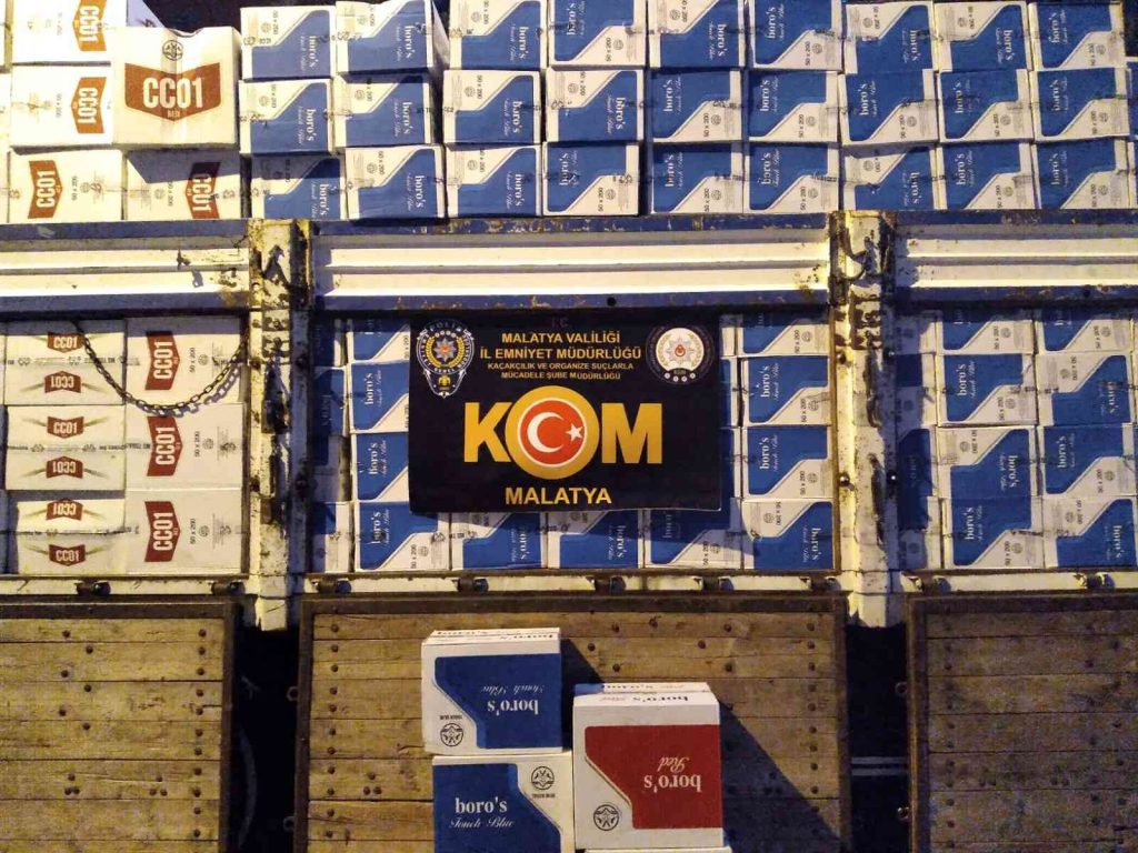 Malatya’da 7,5 milyon kaçak makaron ele geçirildi