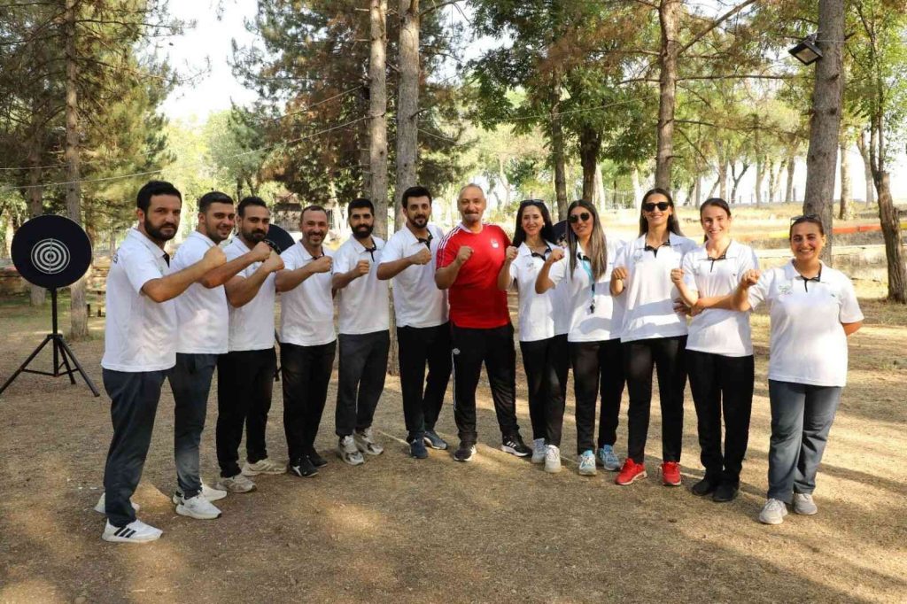 On parmağında on marifet