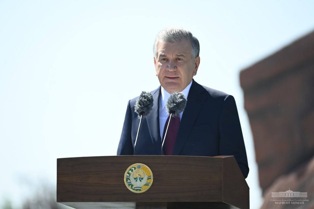 Özbekistan Cumhurbaşkanından Silvan’da Celaleddin  Harzemşah türbesi talebi