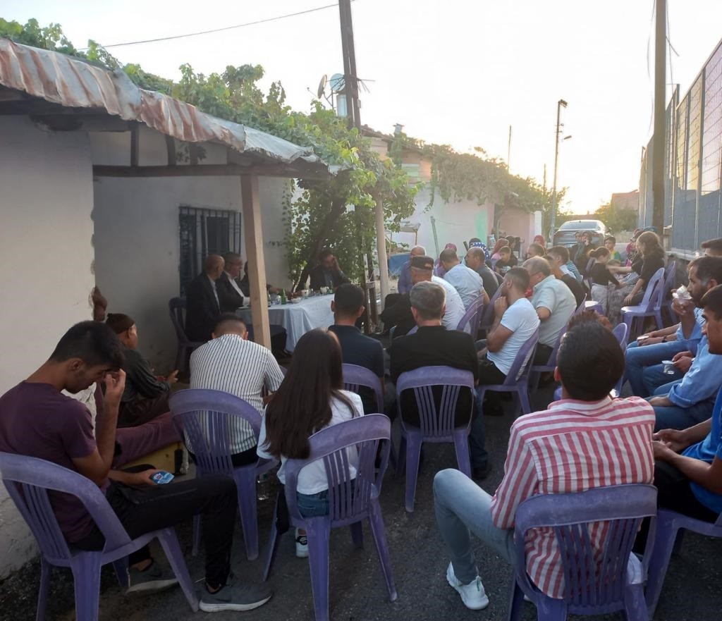 Reşat Erdoğan, mahalle gezilerini sürdürüyor