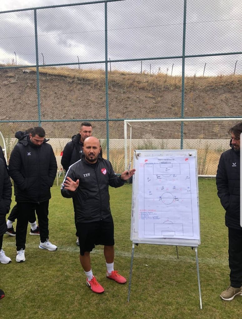 Samet Erdem, UEFA A lisans kursunda