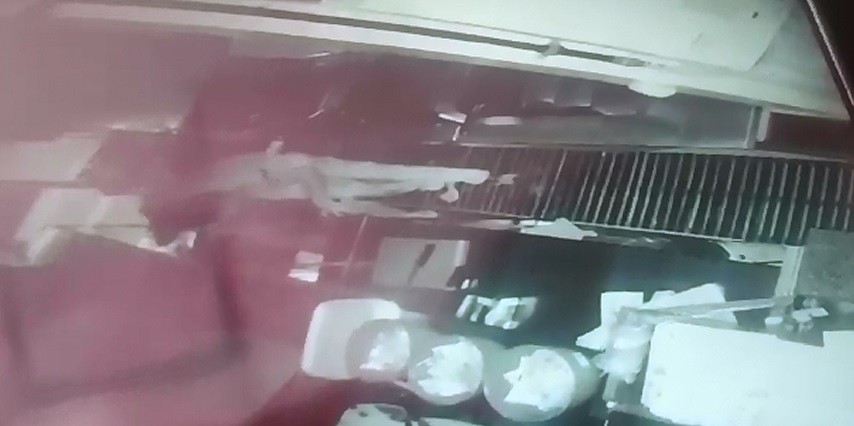 Tantuni dükkanına giren hırsız, 2 bin lira çaldı