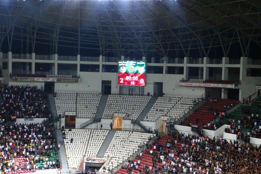 TFF 2. Lig: Amedspor: 2 – Bursaspor: 0