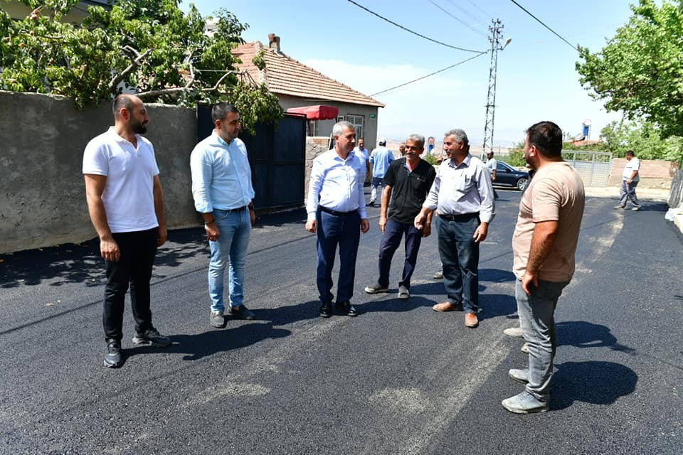Yeşilyurt Gedik’e sıcak asfalt