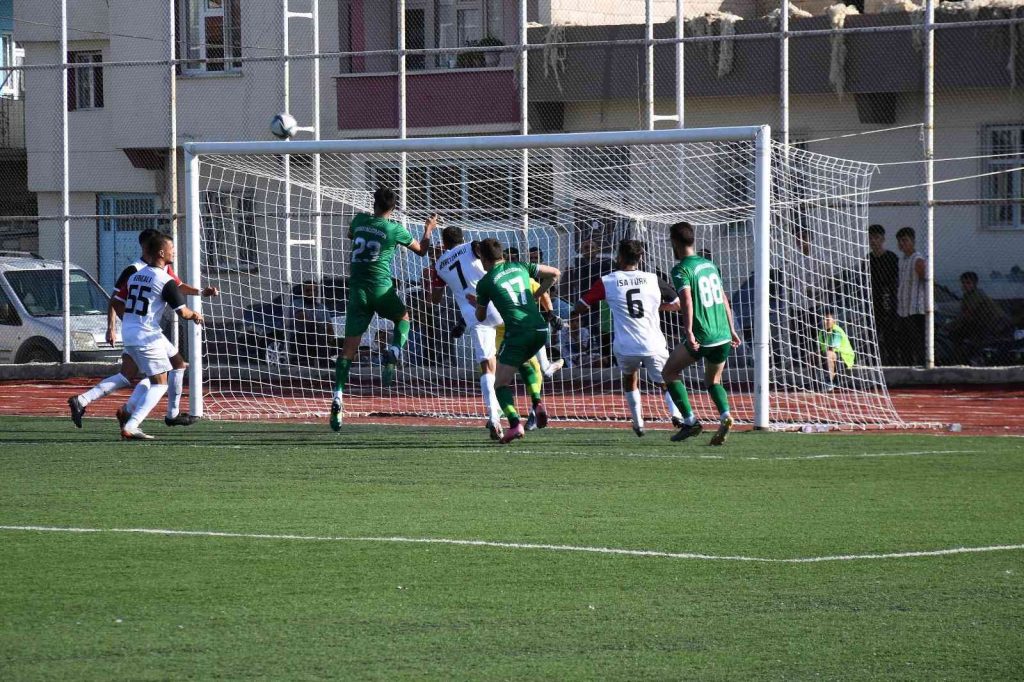 Araban Belediyespor, Gaziantepgücüspor’u 4-0 mağlup etti