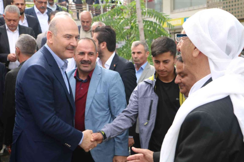 Bakan Soylu: “Cumhurbaşkanı Erdoğan, ihracatı 40-50 milyar dolarlardan 250 milyar dolarlara çıkarmadı. Bunların yanında büyük bir zihniyet devrimi gerçekleştirdi”