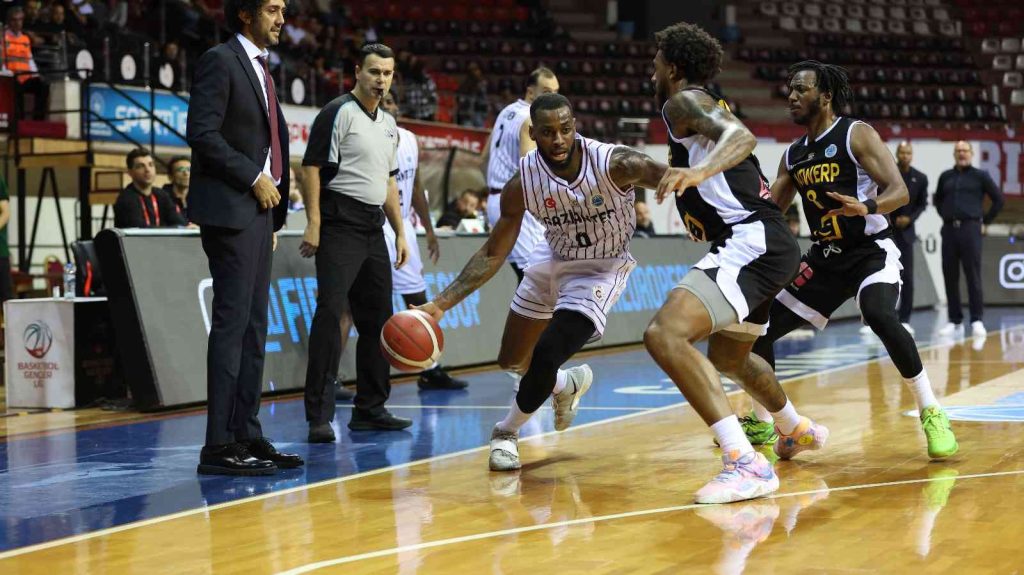 Basketbol FIBA Europe Cup: Gaziantep Basketbol: 82 – Telent Giants Antwerp: 63