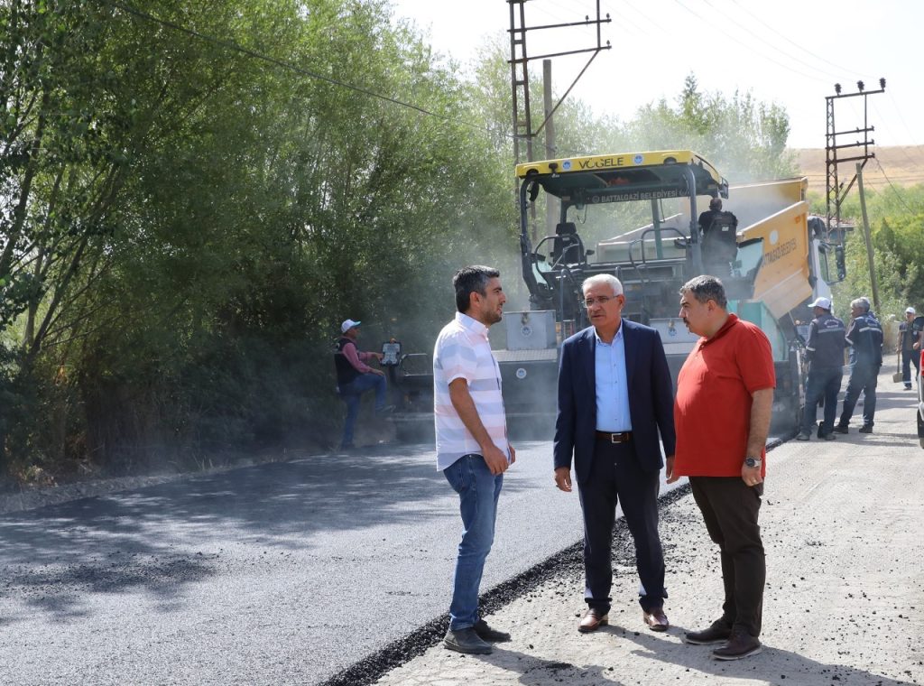 Battalgazi’de 2022 sıcak asfalt serim yılı oldu