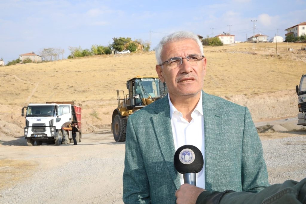 Battalgazi’de 2023’te asfaltsız yol kalmayacak