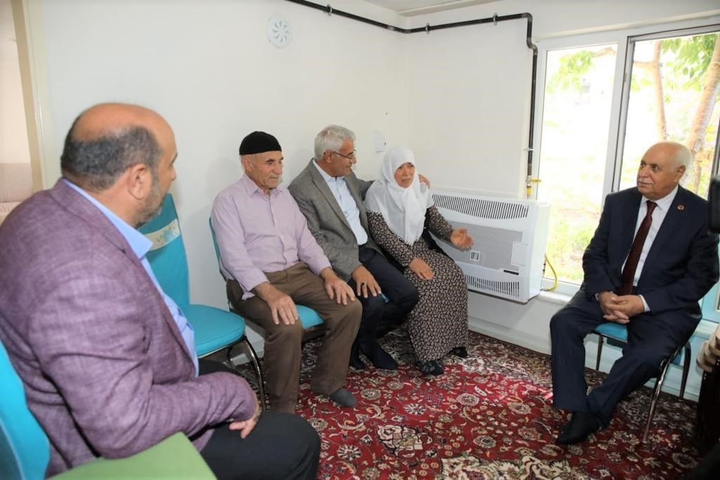 Bu proje evleri de yürekleri de ısıtacak