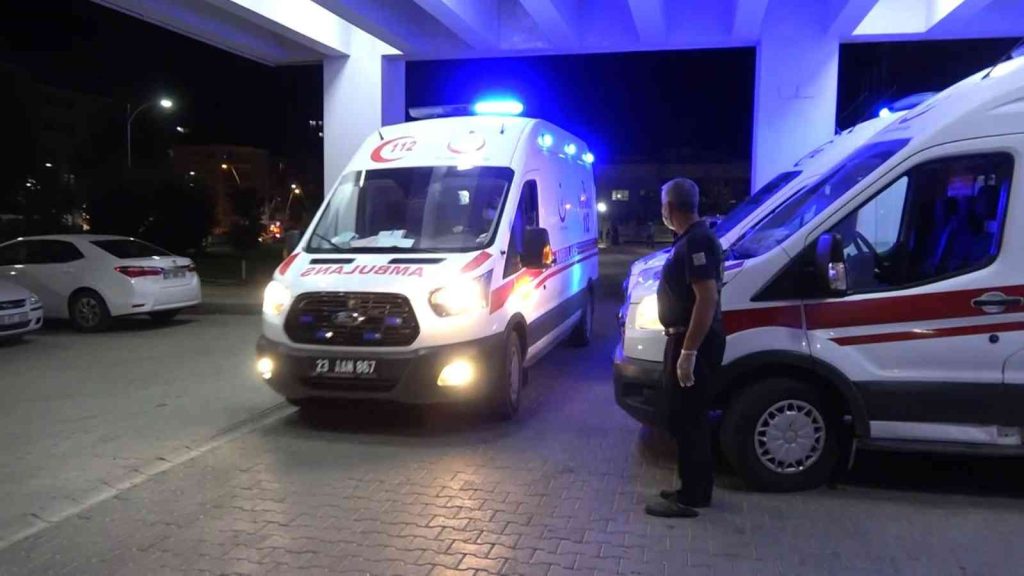 Elazığ’da bıçaklı kavga: 1 ölü, 2 yaralı