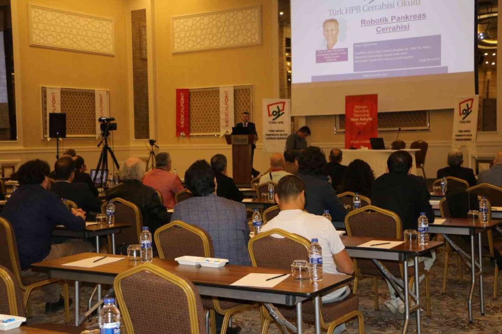 Gaziantep’te safra yolu yaralanmaları toplantısı gerçekleştirildi