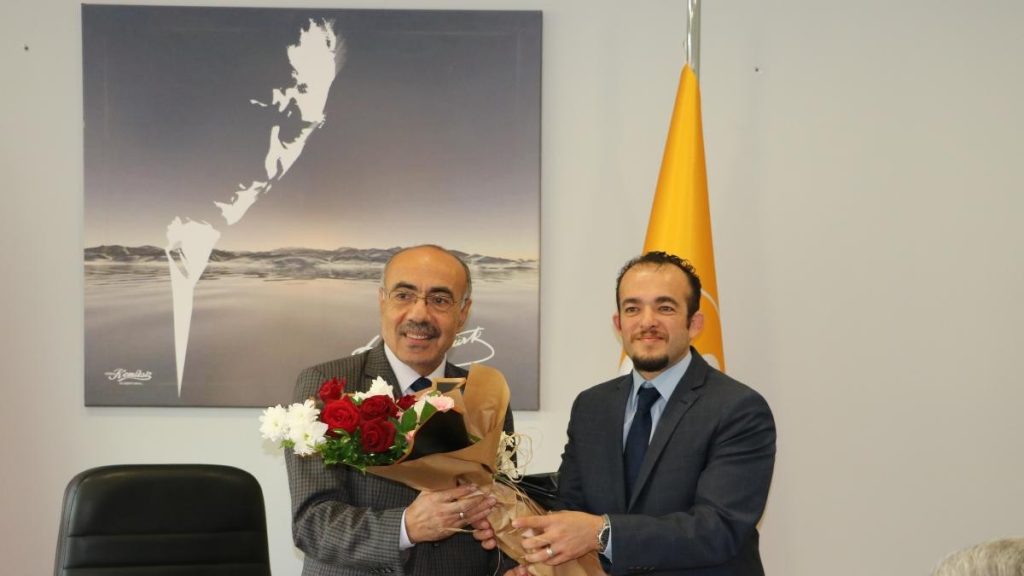 İnönü Üniversitesi’nde devir teslim töreni