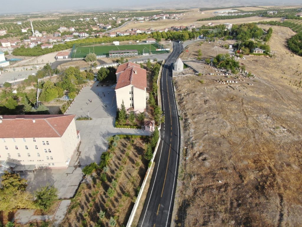 Karahan’da yeni asfalt sevinci