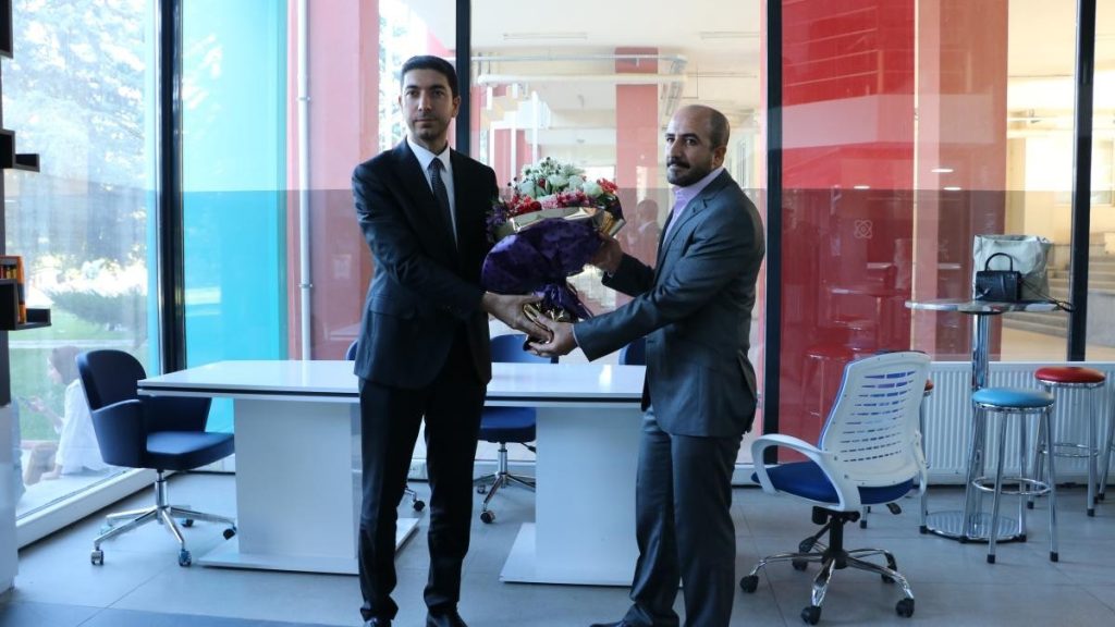 Kariyer Merkezi’nde bayrak değişimi