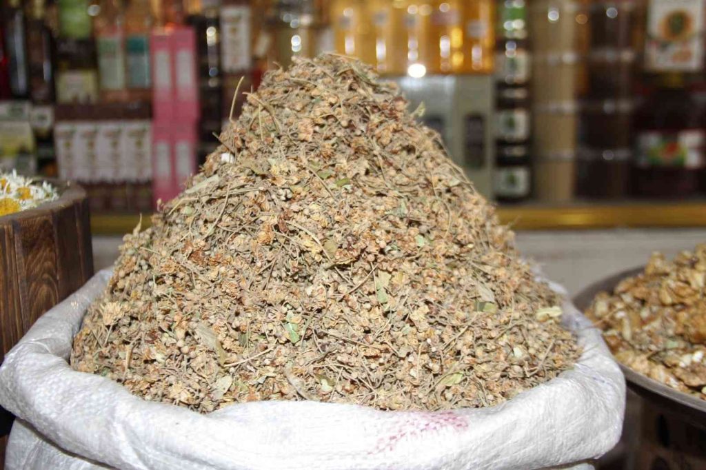 Kış aylarının vazgeçilmezi ıhlamura talep arttı