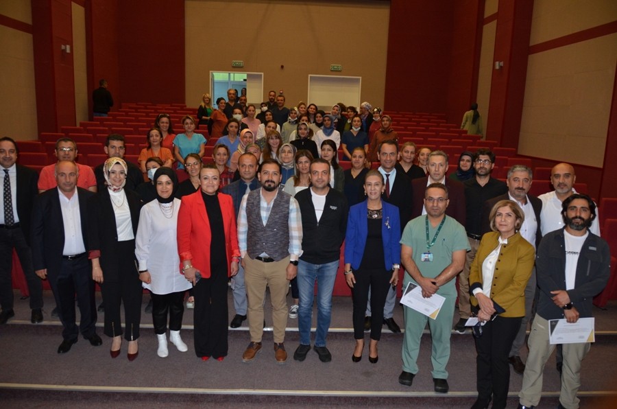 Sağlık hizmeti kalitesini artırmak için eğitim