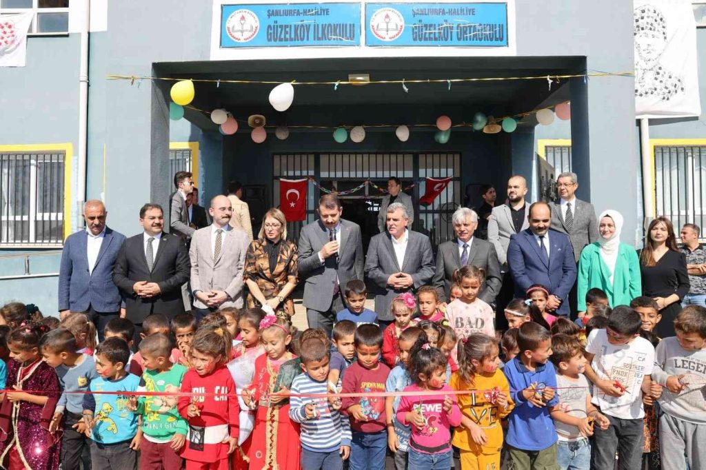 Şanlıurfa’da ’’Bir Çatı Bir Fırça’’ projesinin açılışı yapıldı