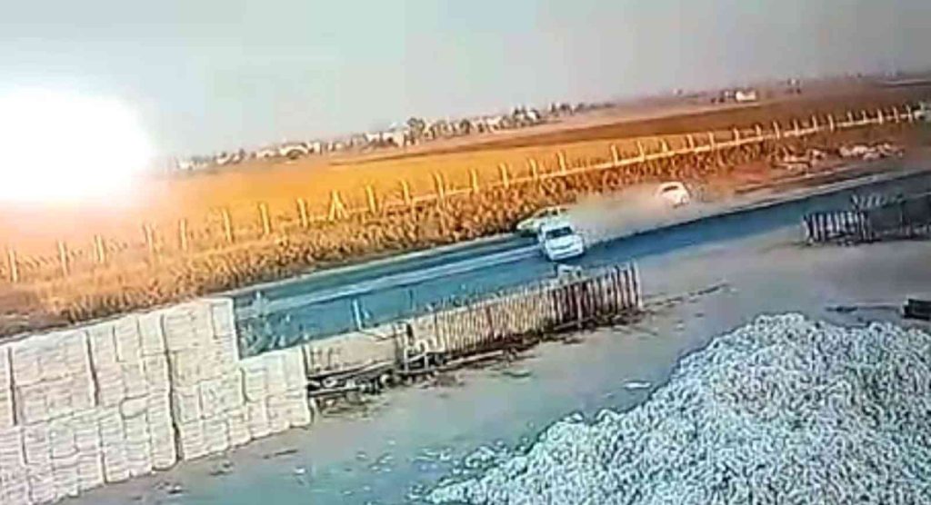 Şanlıurfa’da kaza anı kamerada: 4 yaralı