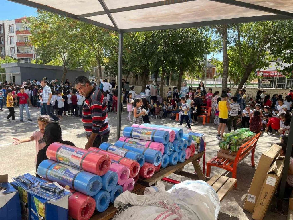 Team Paribu Seninle projesiyle Şanlıurfa’daki çocukların spor ihtiyacı karşılandı