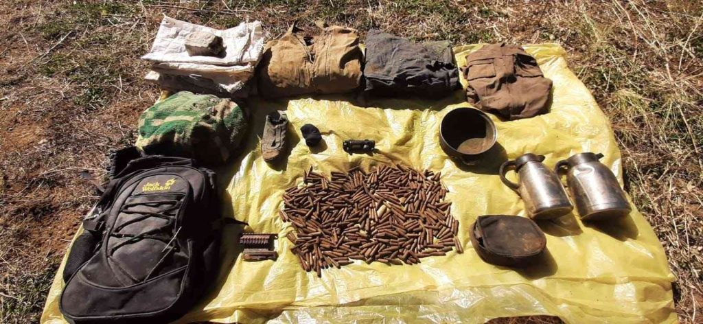 Tunceli’de 2 sığınak içerisinde mühimmat ele geçirildi