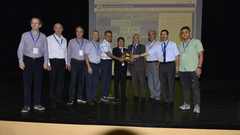 “Yeşil Kampüs” çalışmalarına  tam not