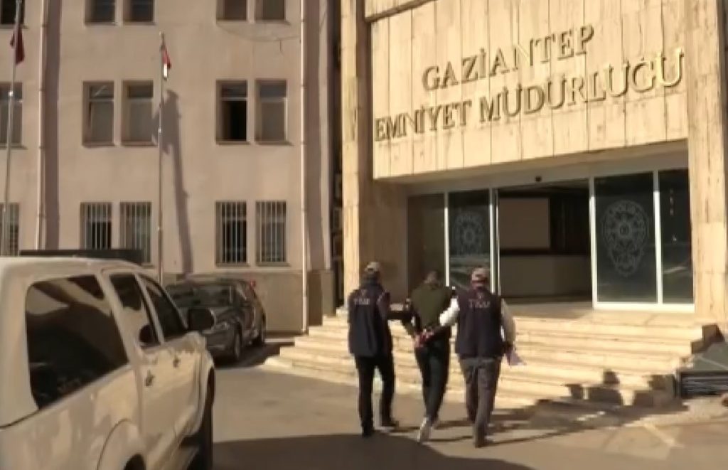 Gaziantep’te terör operasyonu: 8 gözaltı