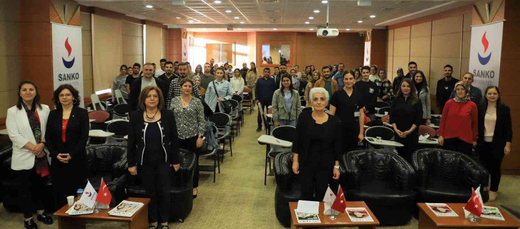 Hemşirelere “Palyatif Bakım” eğitimi