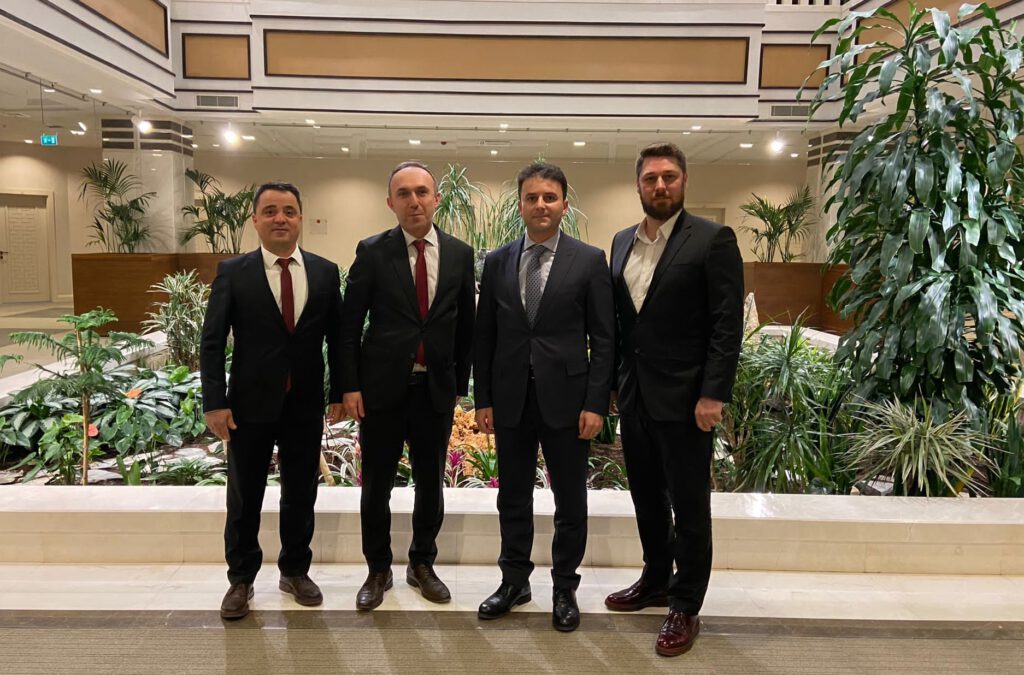 Sorucuoğlu Başkan Aygen’i Külliyede misafir etti.