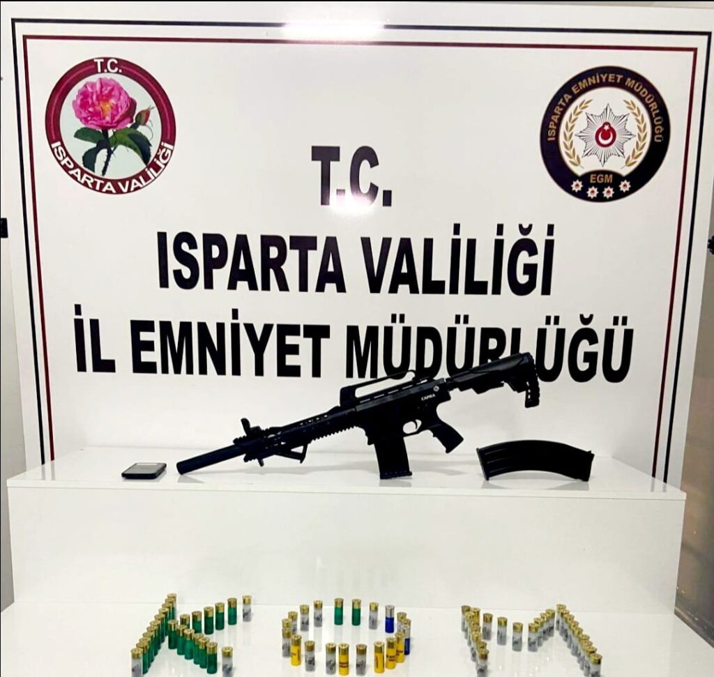 Isparta’da Dolandırıcı Operasyonu