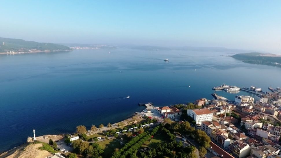 Çanakkale Boğazı Gemi Trafiği Geçici Olarak Askıya Alındı