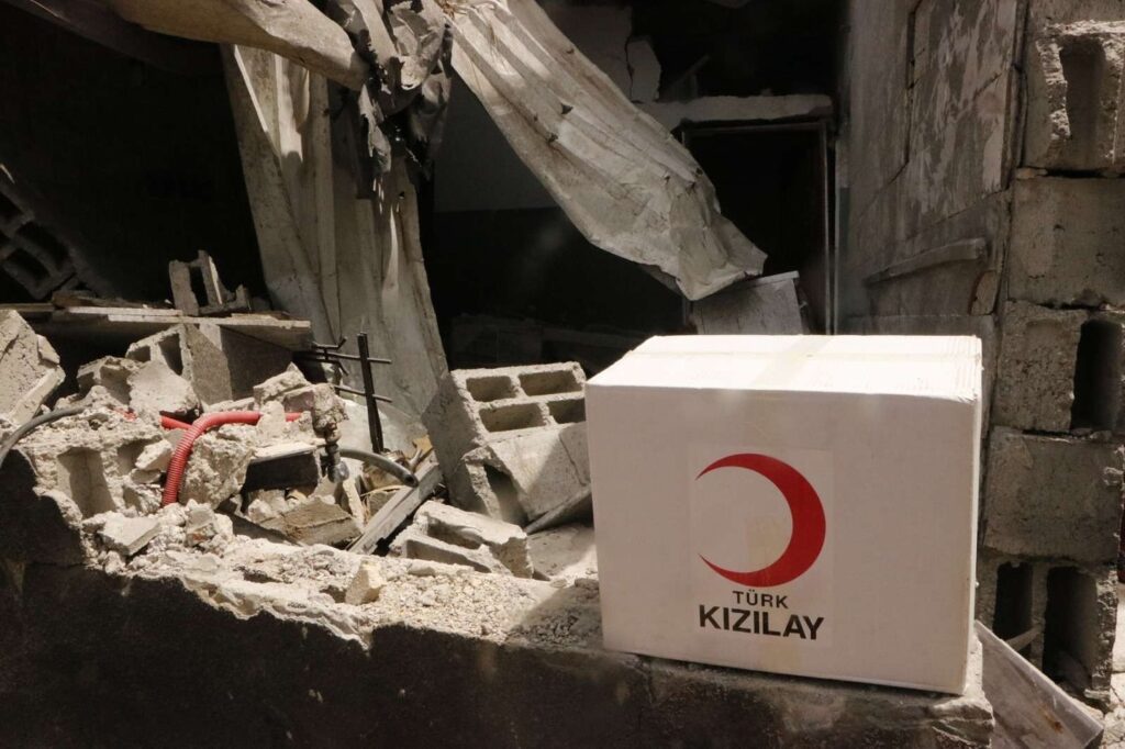 Gazze’ye Türk Kızılay’ından elektrik