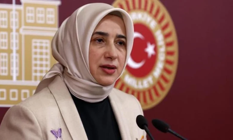 Özlem Zengin