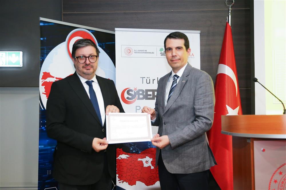 Ankara’da Sağlık Çalışanlarına Yönelik “Siber Güvenlik Eğitici Eğitimi” Tamamlandı.